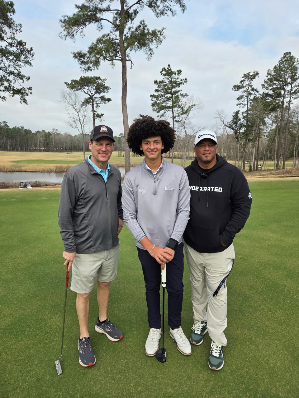 Lucky Cruz golf shot